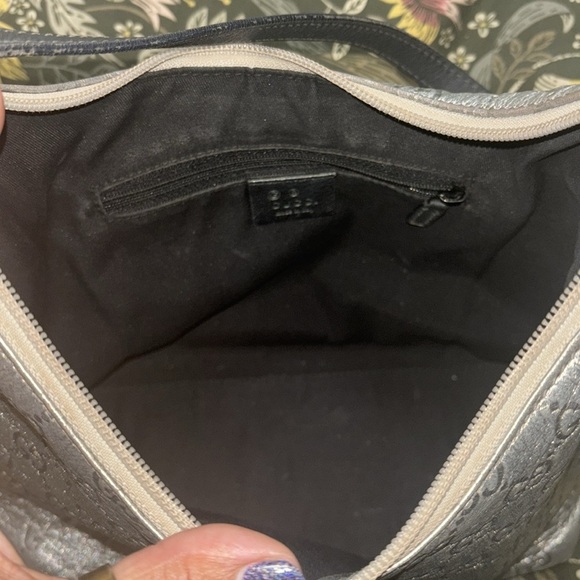 Gucci Silver Shoulder Bag - Picture 6 of 9